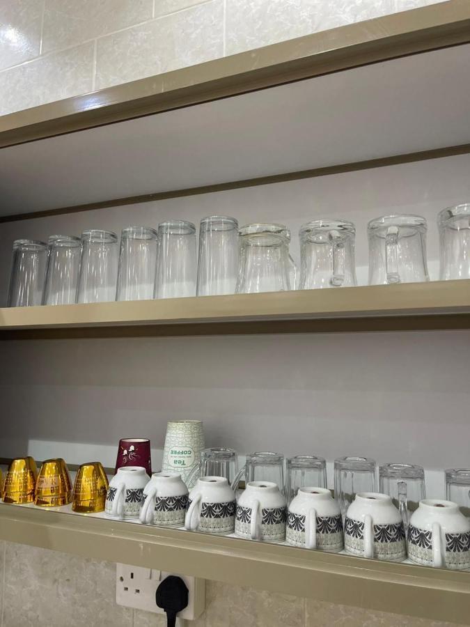 سويت روز العلا للشقق المفروشة Sweet Rose Al Ula Organizing Tours מראה חיצוני תמונה